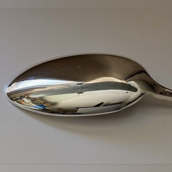 Columbine by Lunt Sterling Silver Serving Spoon 8 3/8" Heirloom 72.4g - Picture 5 of 9